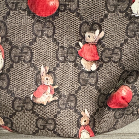 Authentic Gucci Peter Rabbit Waist Bag - Picture 8 of 16